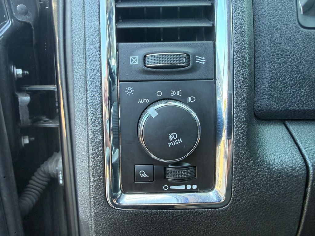 2016 RAM 1500 Laramie