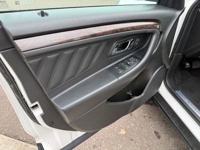 2019 Ford Taurus Limited