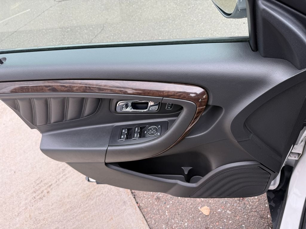 2019 Ford Taurus Limited