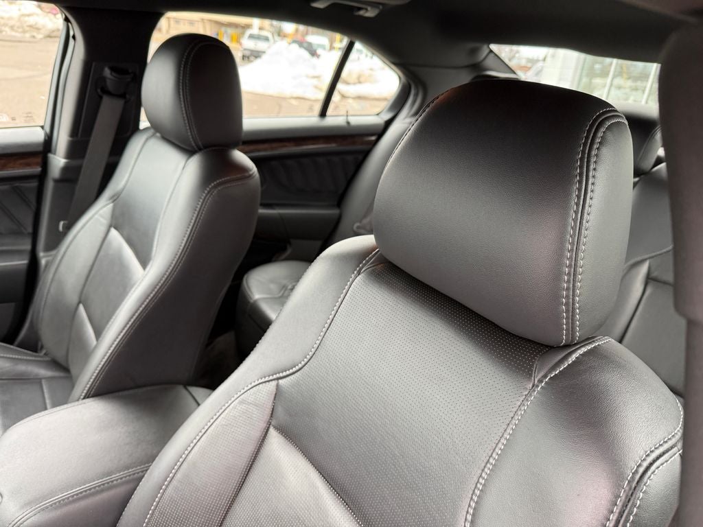 2019 Ford Taurus Limited