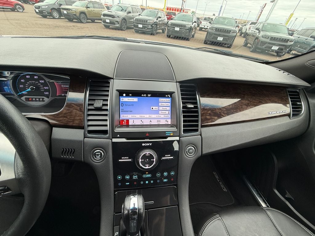 2019 Ford Taurus Limited