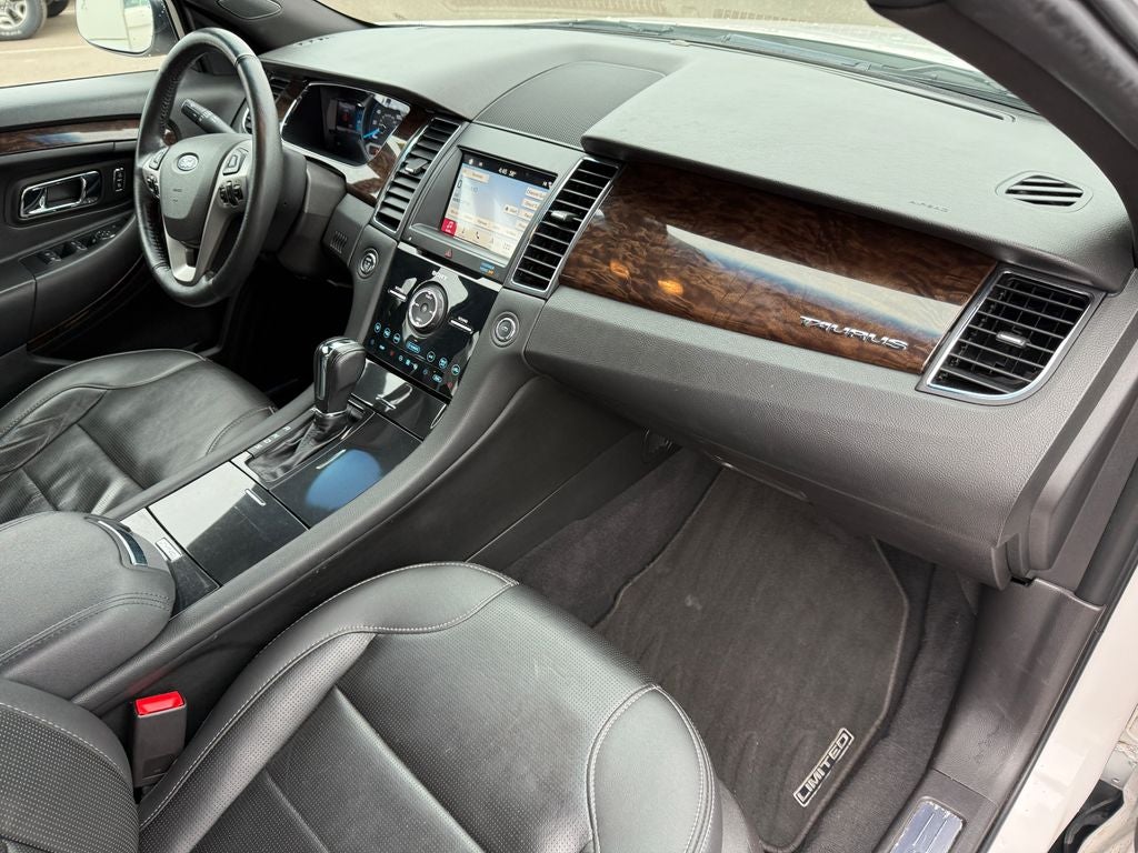 2019 Ford Taurus Limited