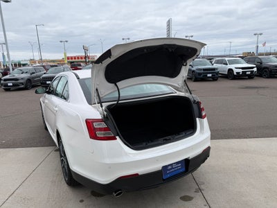 2019 Ford Taurus Limited