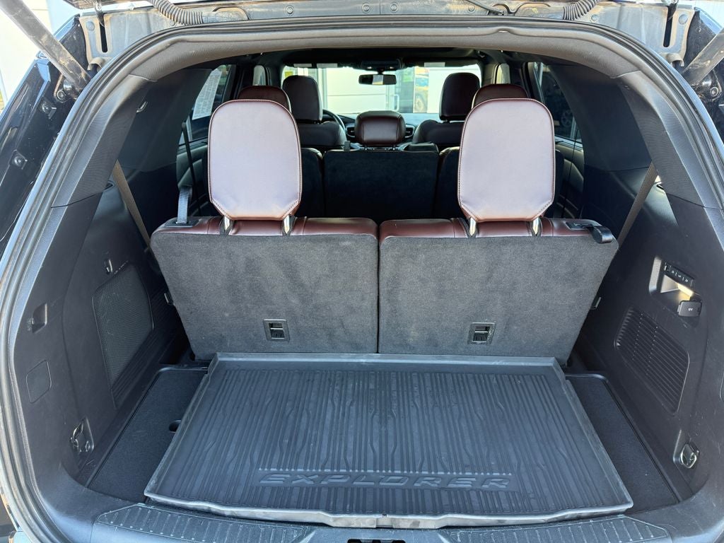 2021 Ford Explorer Platinum