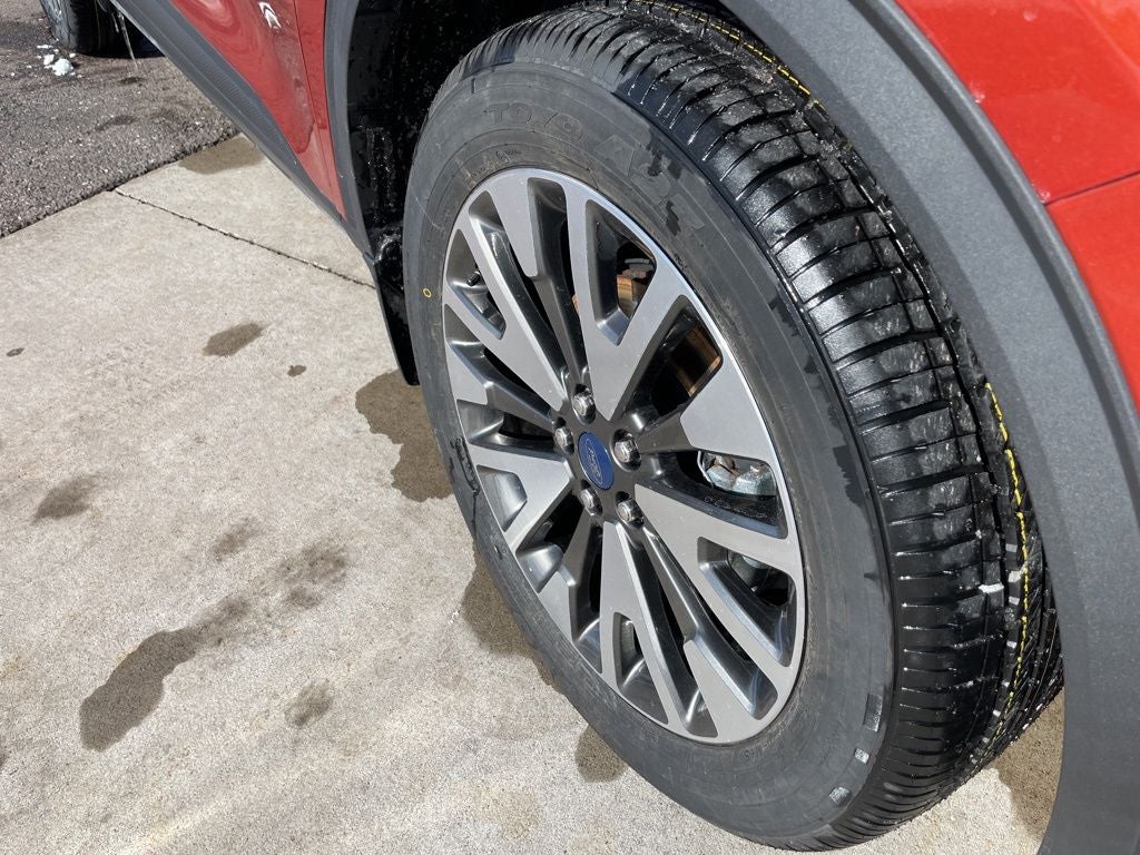 2020 Ford Escape Titanium