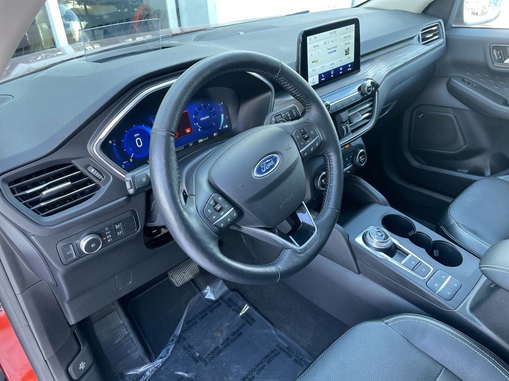 2020 Ford Escape Titanium