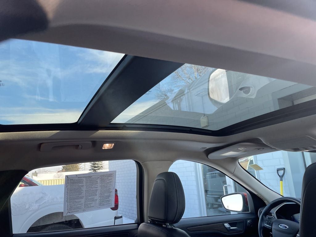 2020 Ford Escape Titanium