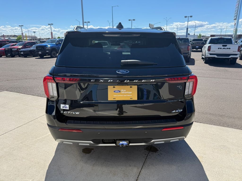 2025 Ford Explorer Active
