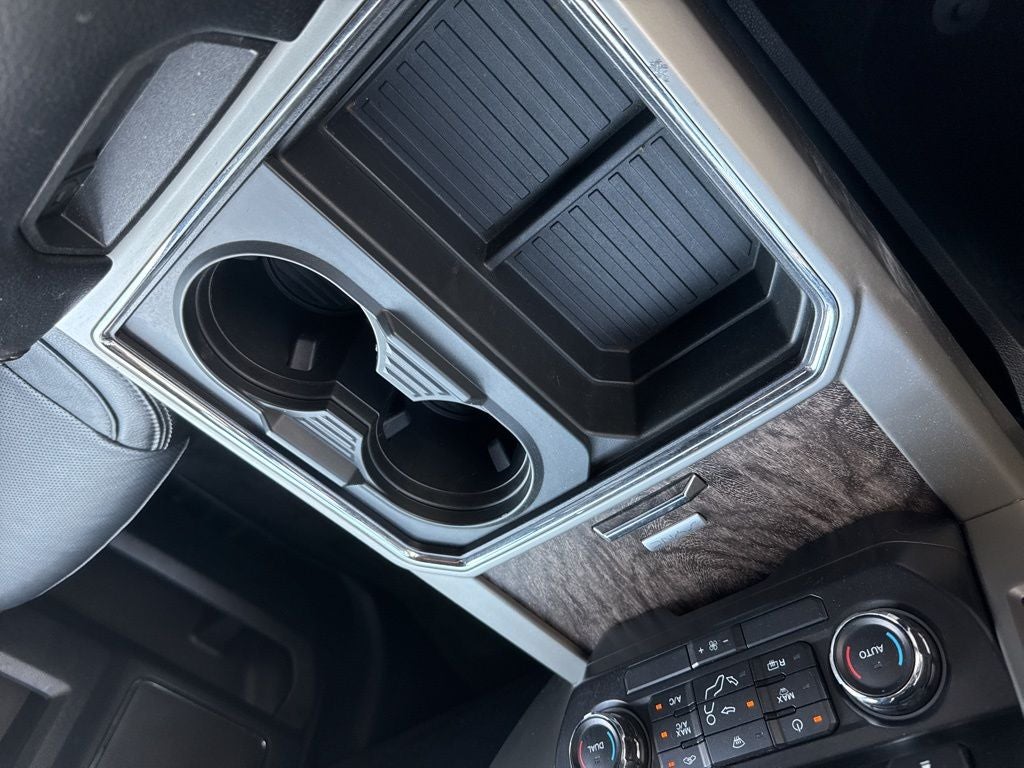 2017 Ford F-250SD Lariat