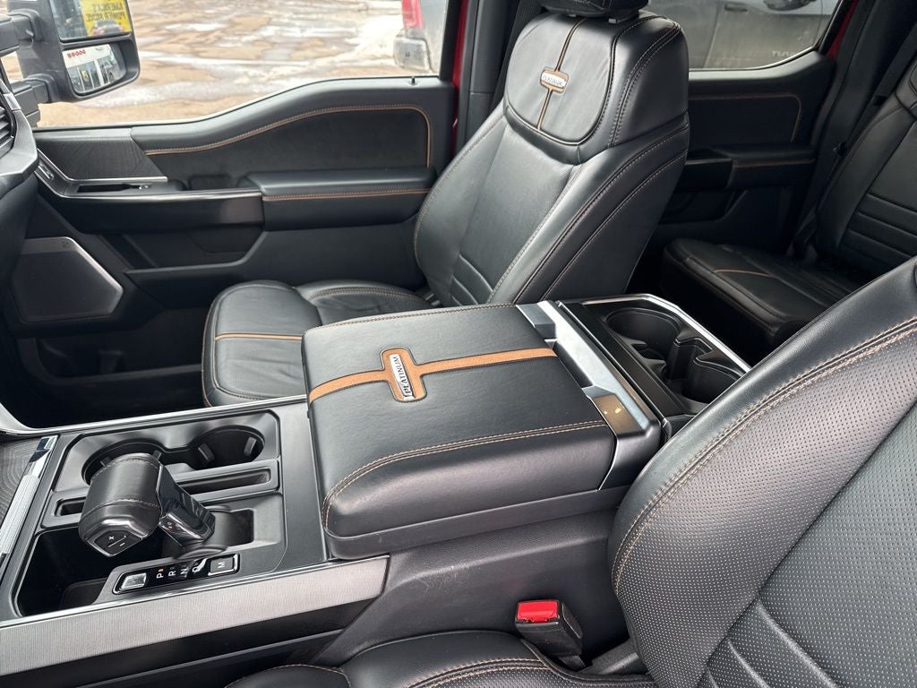 2022 Ford F-150 Platinum