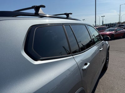 2025 GMC Acadia AT4