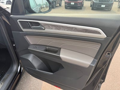 2022 Volkswagen Atlas Cross Sport 3.6L V6 SE w/Technology