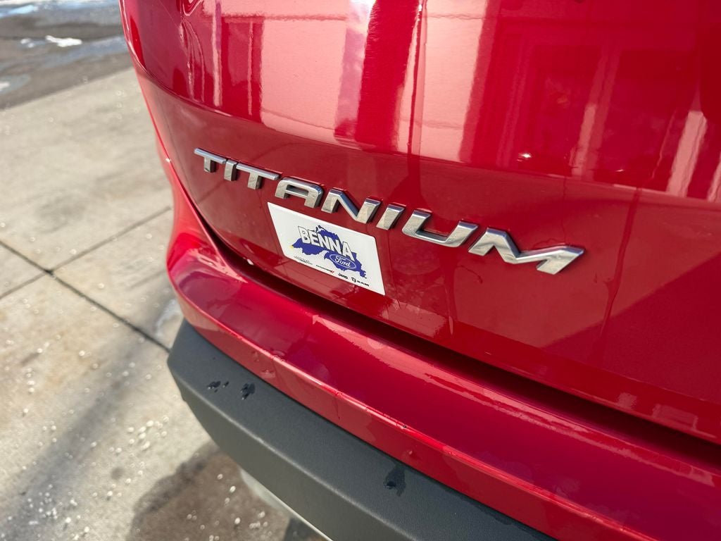 2024 Ford Edge Titanium