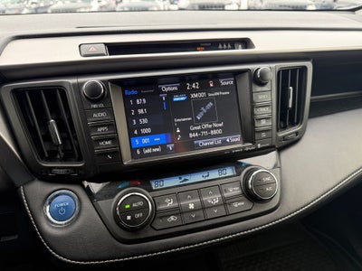 2018 Toyota RAV4 Hybrid XLE