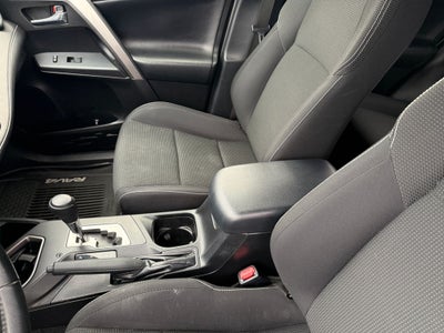 2018 Toyota RAV4 Hybrid XLE