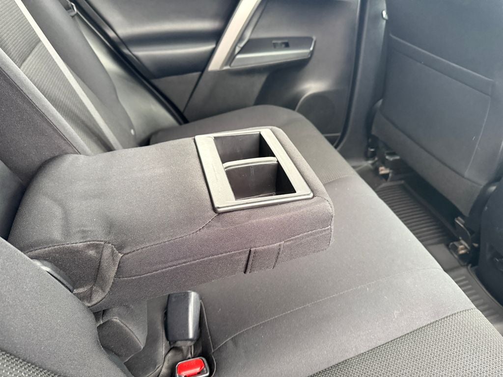 2018 Toyota RAV4 Hybrid XLE