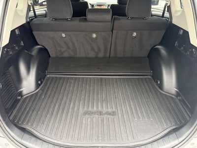 2018 Toyota RAV4 Hybrid XLE