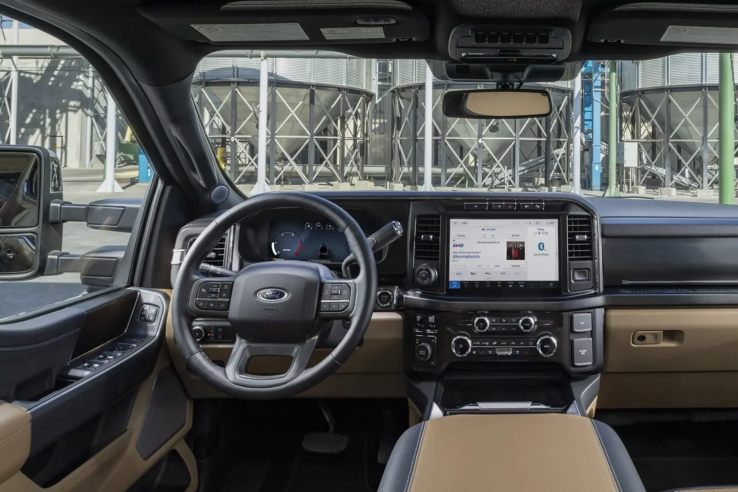 2025 Ford Super Duty Chassis Cab Front Dash Technology and Infotainment Touchscreen